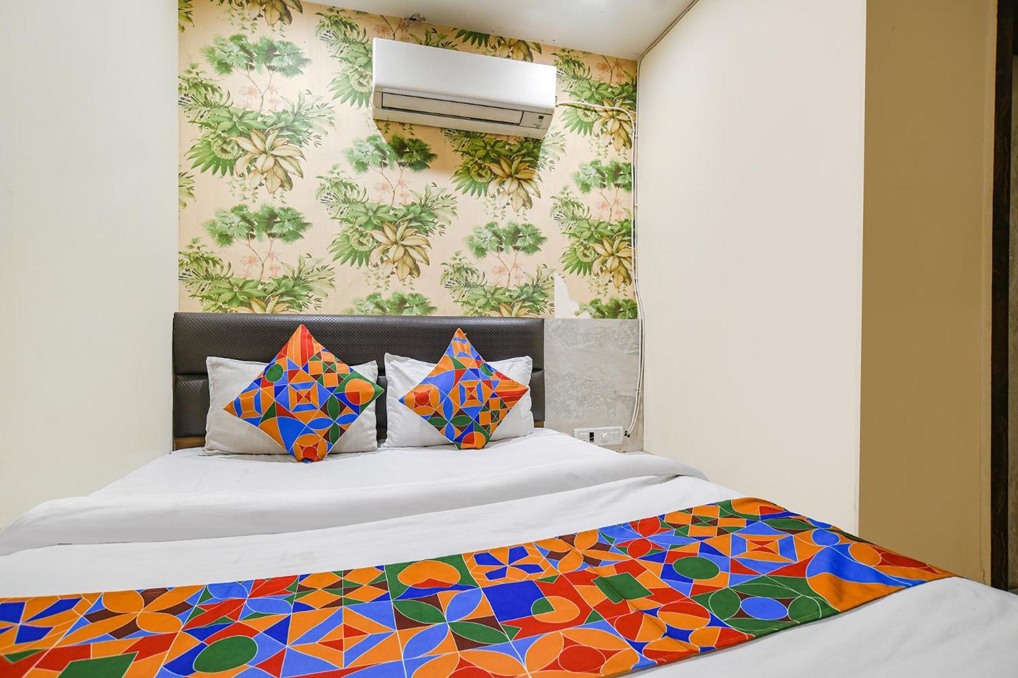 Fabhotel Shivam Palace- Near Mahakal Mandir 우자인 외부 사진